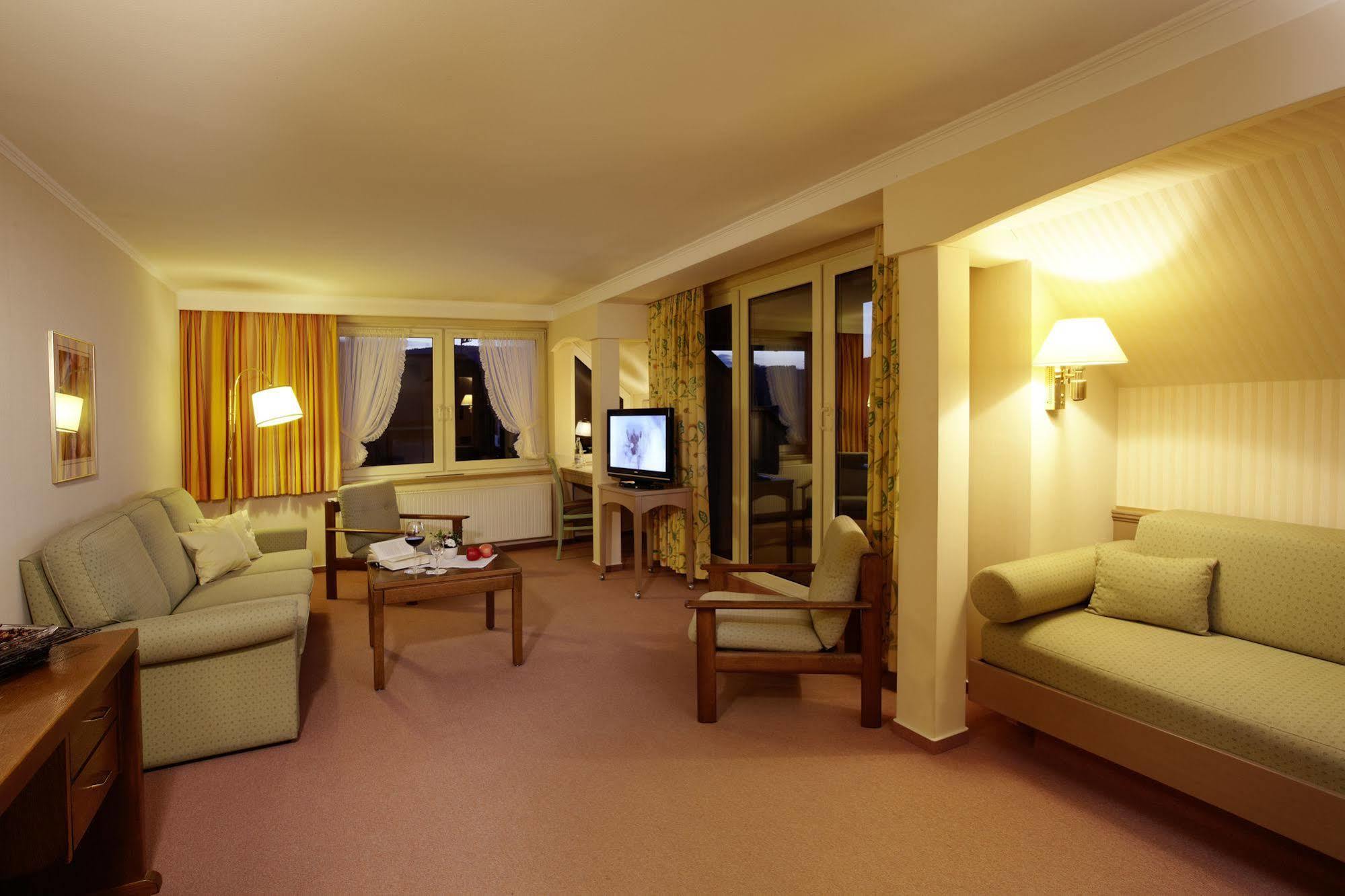 Romantik Hotel Stoermann シュマレンベルク エクステリア 写真